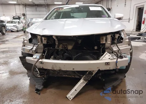 2018 Chevrolet Impala 1Lt from USA, damaged, VIN 2G1105SA0J9166039